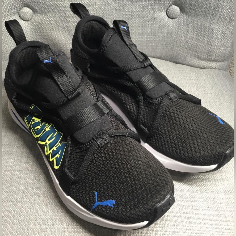 PUMA Kids Sneakers Casual Comfy Shoes Size 5C Excellent Conditions